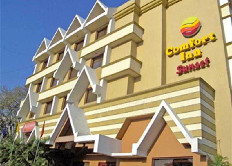 Comfort Inn Sunset Ahmedabad Exterior photo